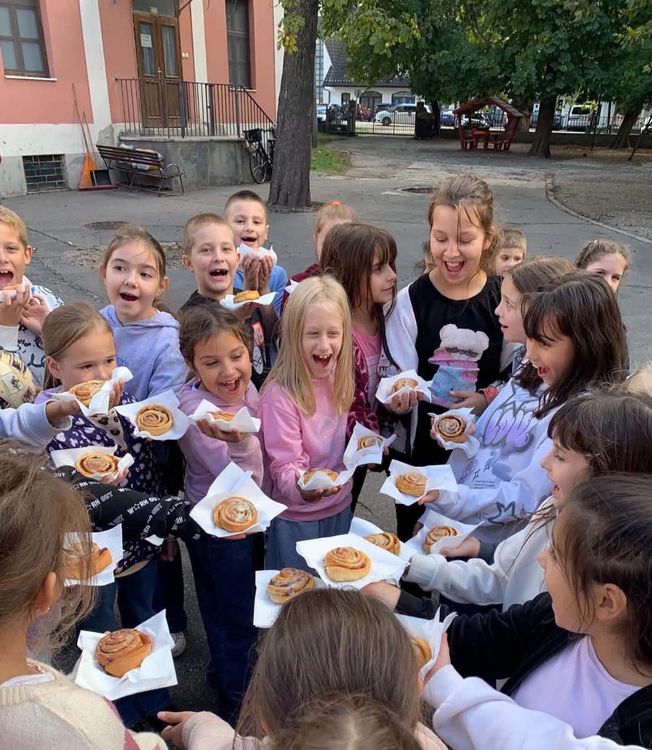 Magyar rekord született – méghozzá fahéjas-szilvás csigából!