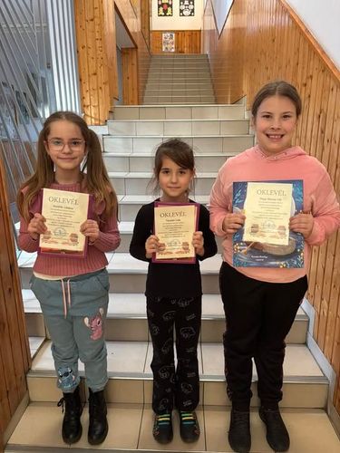 Mesevilág bajnokságot szervezett iskolánk alsó tagozata a 3-4. évfolyamos diákok részére.